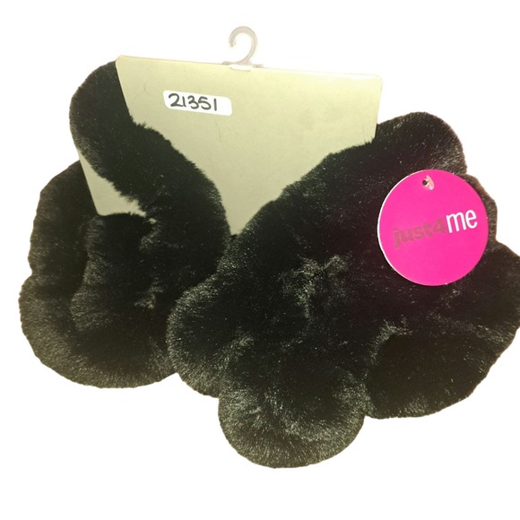 NWT- DARLING Faux Bunny Fur-Bunny Tail Closure Black Neck Scarf - Picture 1 of 9